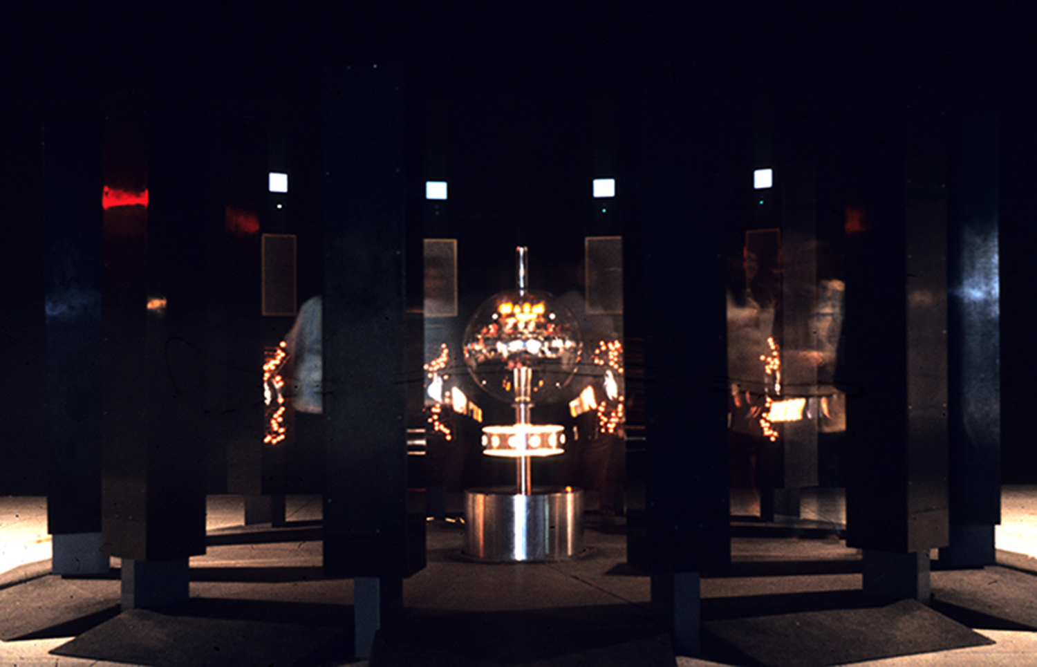James Seawright: Electronic Peristyle 1968
