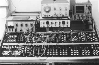 Stephen Beck: Direct Video Synthesizer 1970